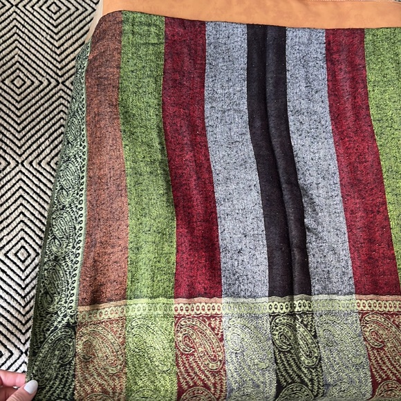 Pashmina Wrap - Picture 3 of 4